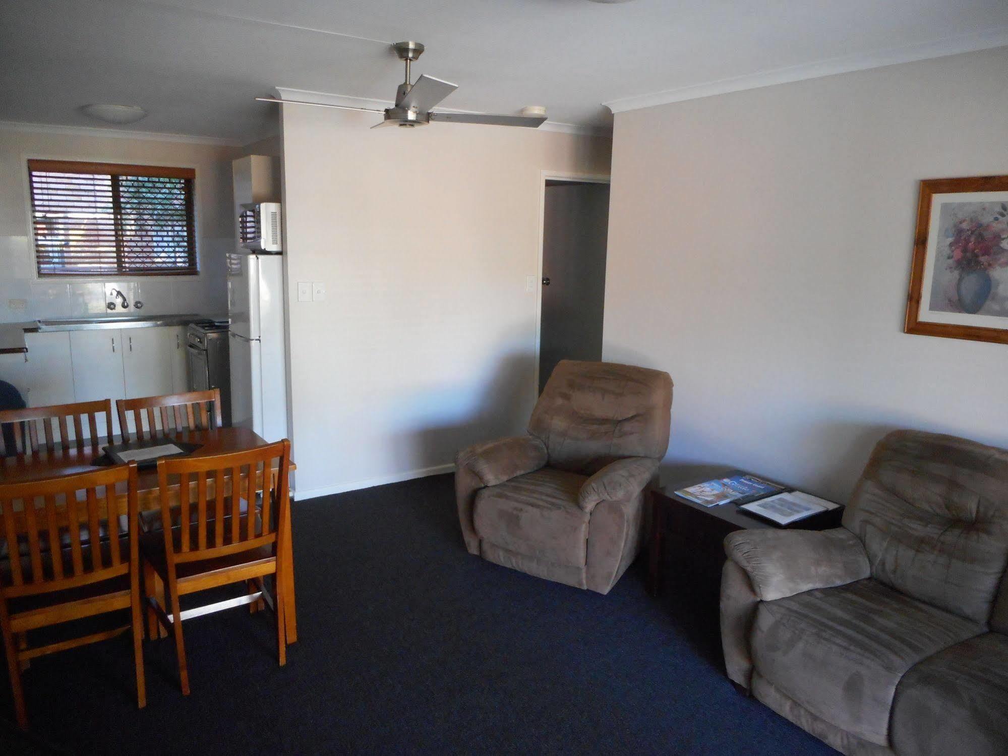Hervey Bay Colonial Lodge Torquay Exterior photo